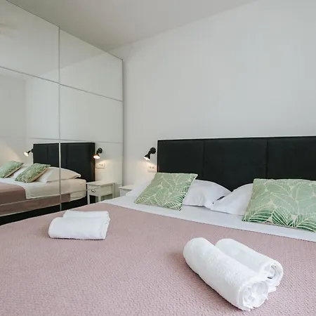 Διαμέρισμα Luxury Marija *